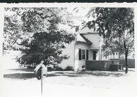 House_Des_Plaines_01-front.jpg
